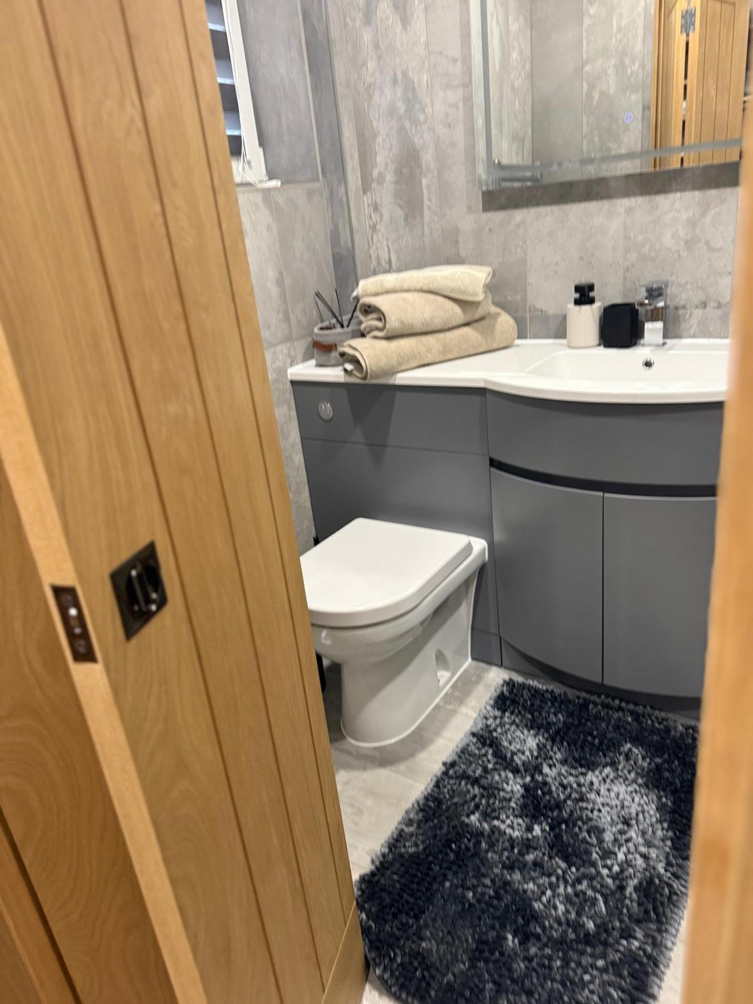 New Built Cosy Apartment Within Walking Distance Of Churchill Hospital 牛津 外观 照片