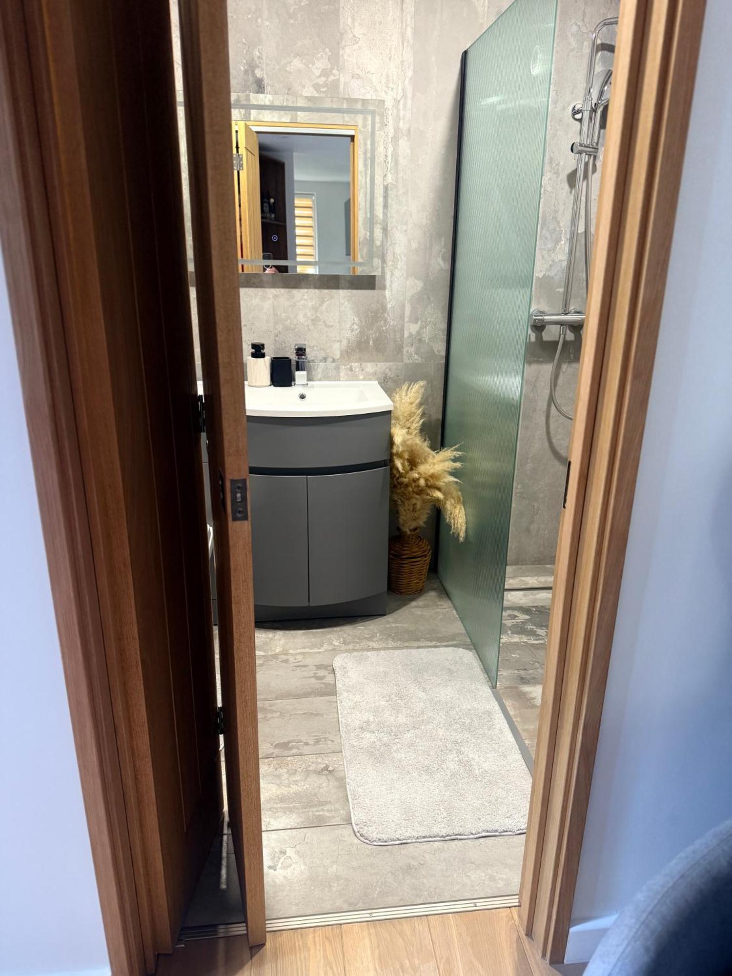 New Built Cosy Apartment Within Walking Distance Of Churchill Hospital 牛津 外观 照片