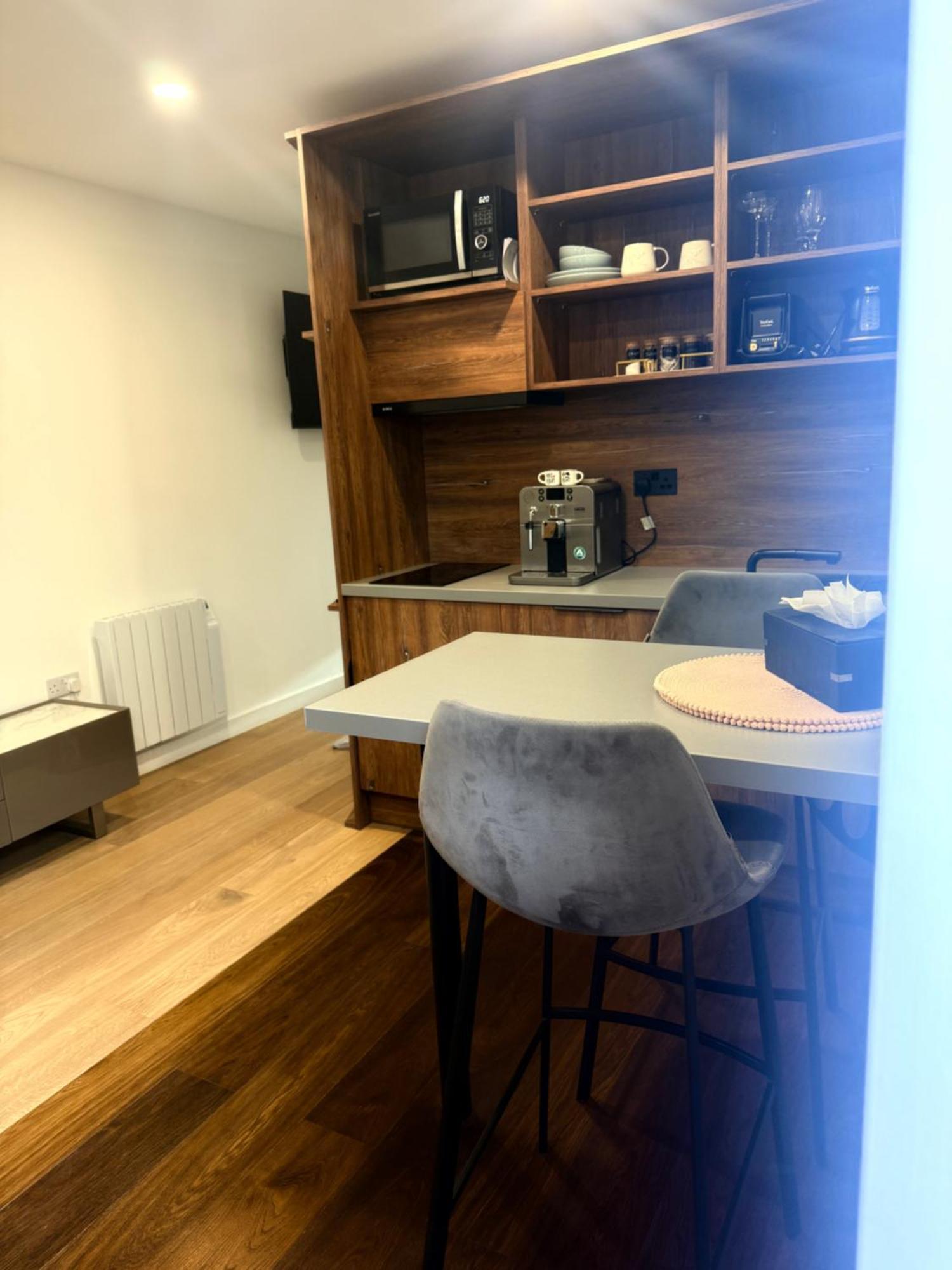New Built Cosy Apartment Within Walking Distance Of Churchill Hospital 牛津 外观 照片